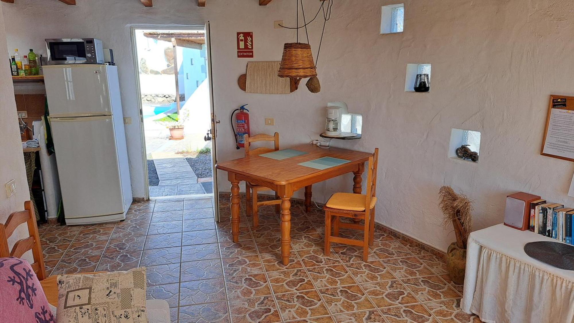 Inviting 1-Bedroom House 'Esquina' Finca Vistamar Salobre  Bagian luar foto